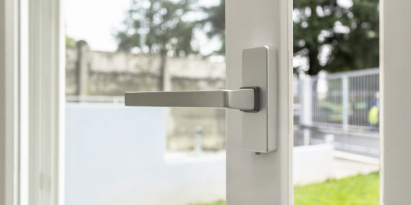 Carpintería Metálica de Aluminio / PVC Girona · Aislamientos Acústicos