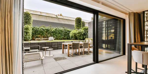 Puertas y Ventanas Aislantes de Aluminio / PVC Girona · Correderas Aislantes y Elevables 