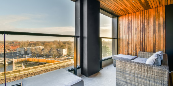 Puertas y Ventanas Aislantes de Aluminio / PVC Girona · Puertas Correderas a Medida