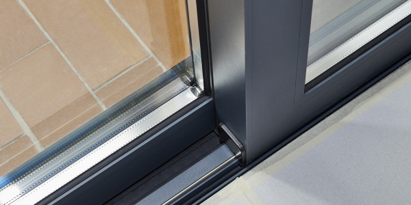 Puertas y Ventanas de Aluminio / PVC a medida Girona · Puertas Correderas Aluminio